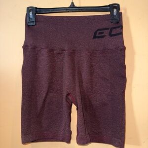 ECHT Maroon scrunch  Shorts, Size L
